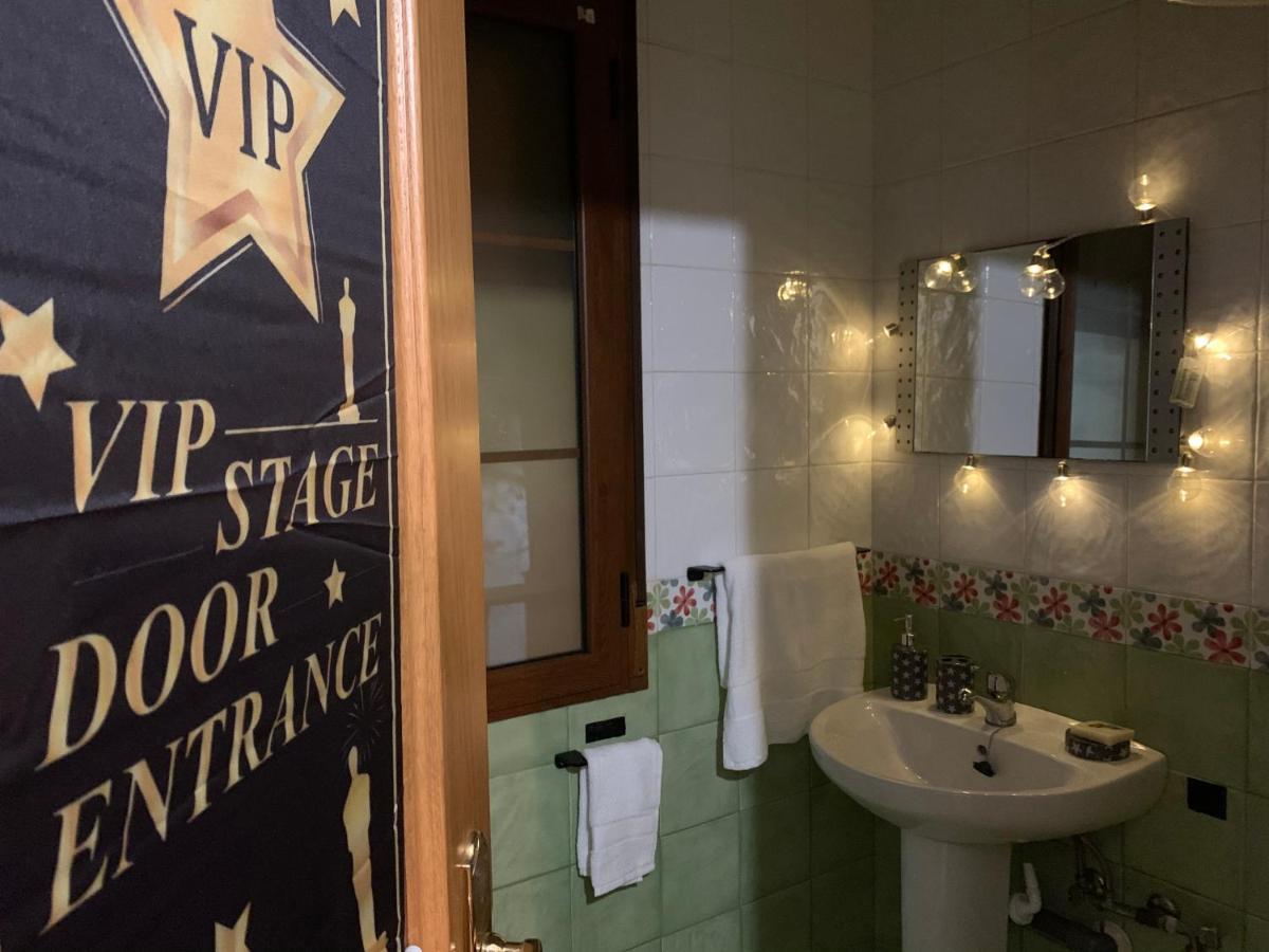 Hoster Cinema Verona Tomelloso Eksteriør billede